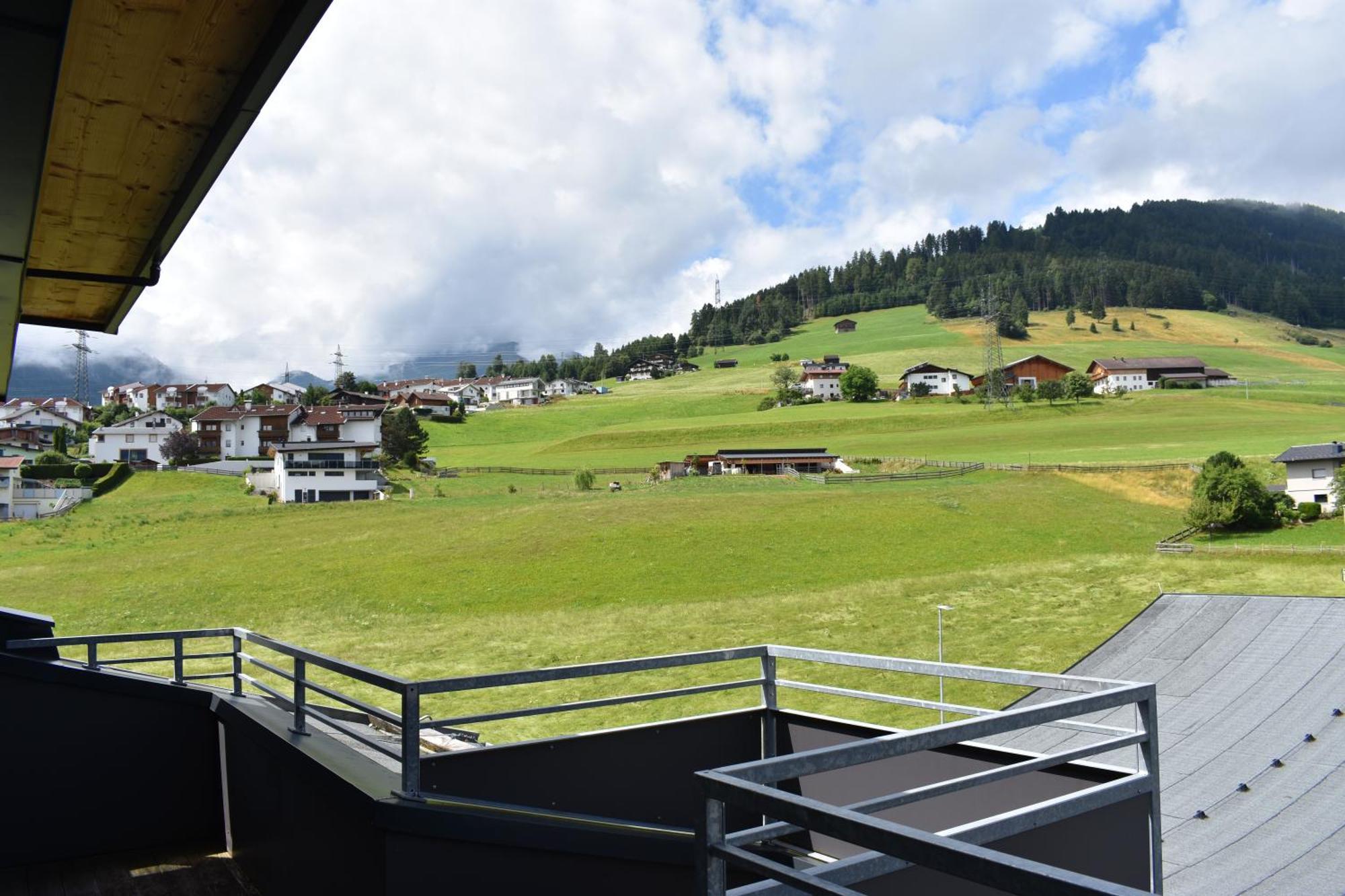 Hotel Kleißl Oberperfuss Buitenkant foto
