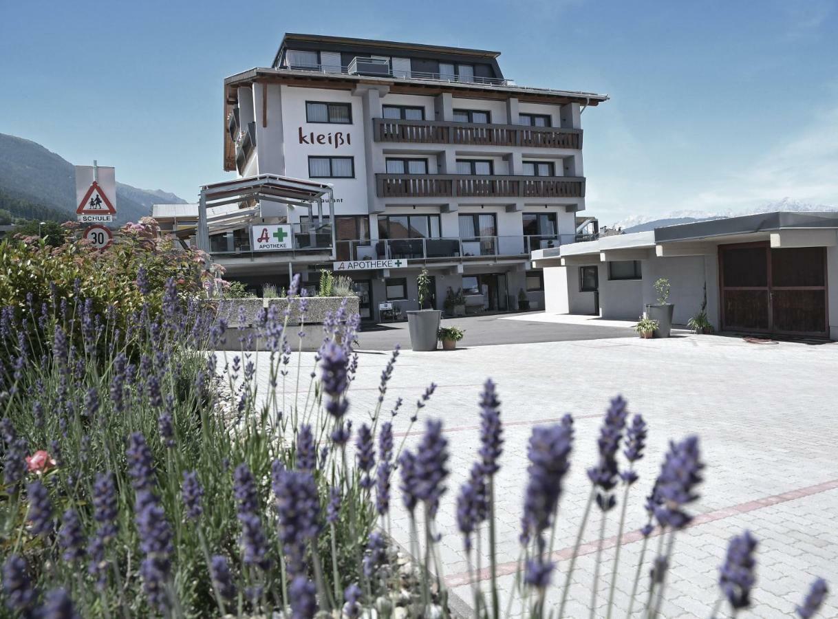 Hotel Kleißl Oberperfuss Buitenkant foto